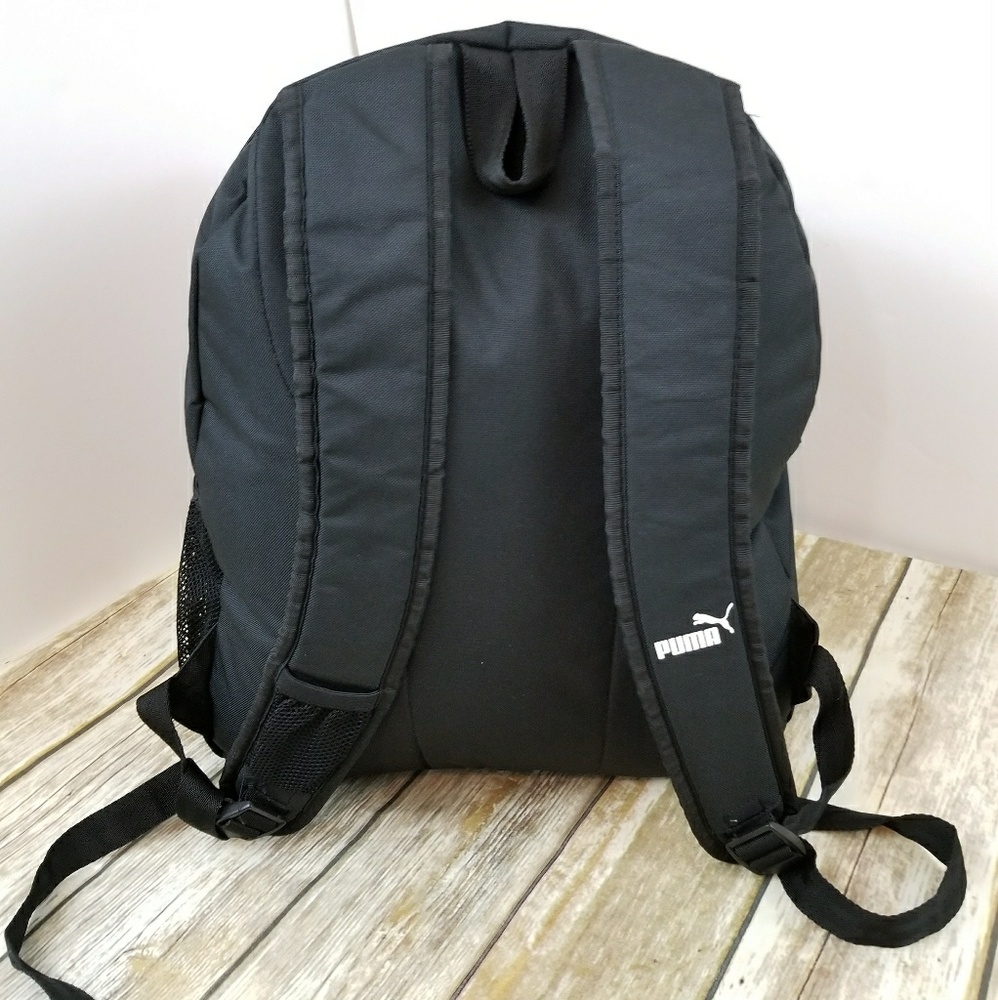 Puma Red and Black Ball Net BackPack - Picture 4 of 7